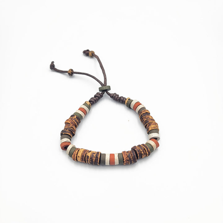 Ruskea Helmikoristeinen Rannekoru