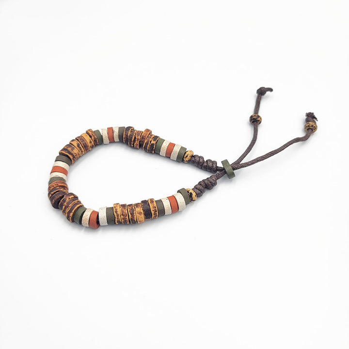 Ruskea Helmikoristeinen Rannekoru