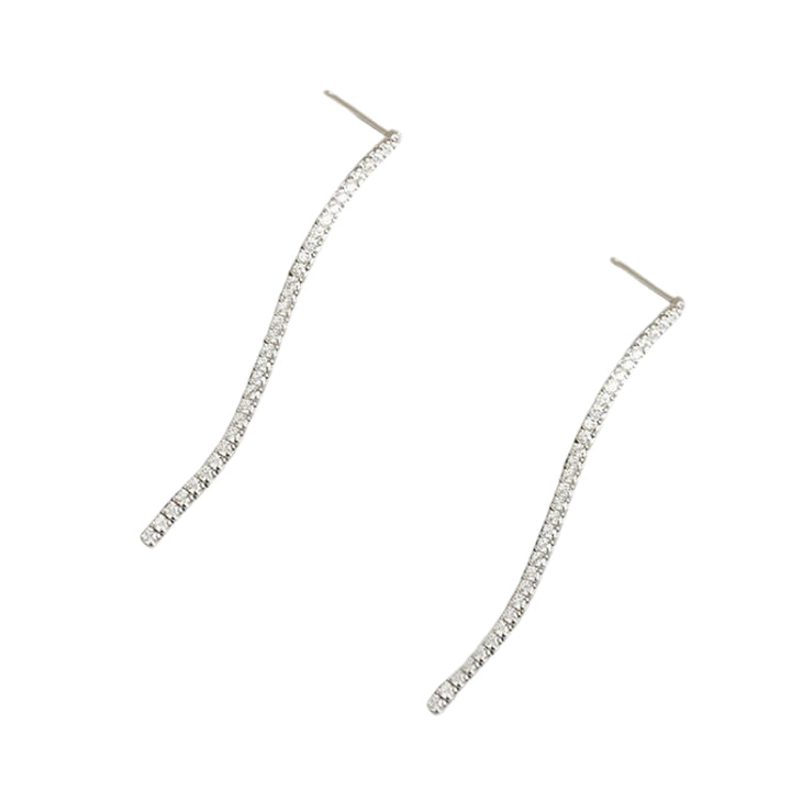 Långa örhängen i zirkonsilver