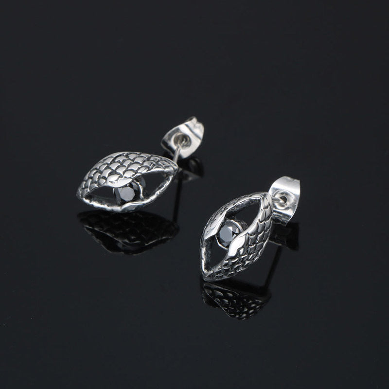 Silmää Teräskorvakorut