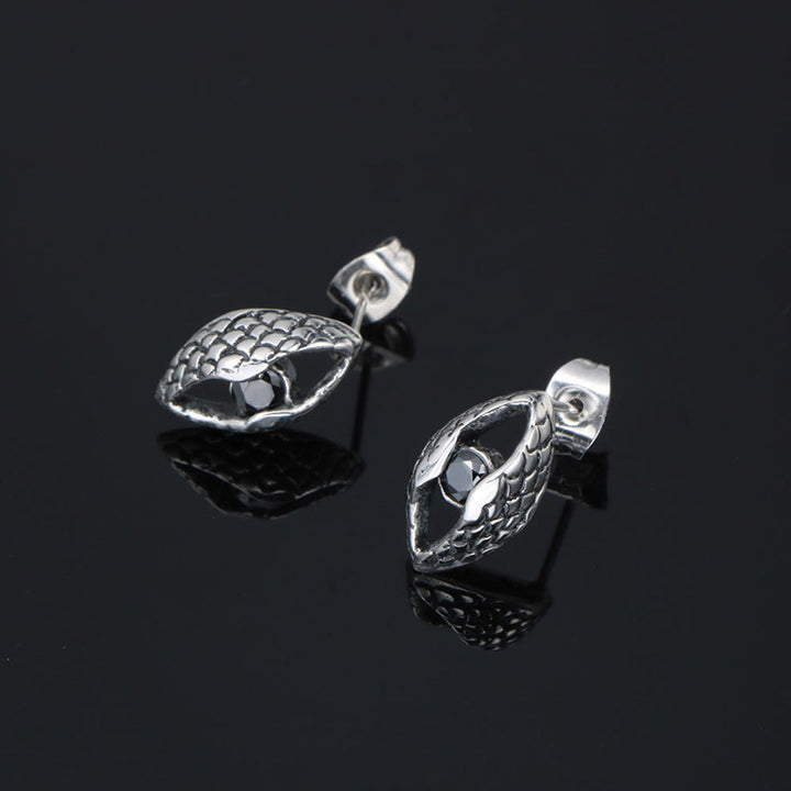 Silmää Teräskorvakorut