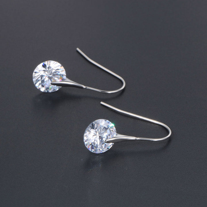 Sädehtivät Zirkonia Teräskorvakorut